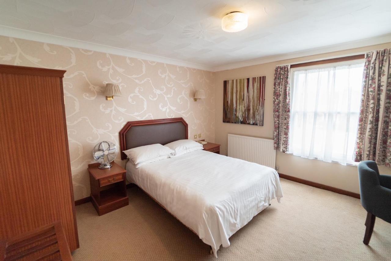 Littlebury Hotel Бистер Экстерьер фото